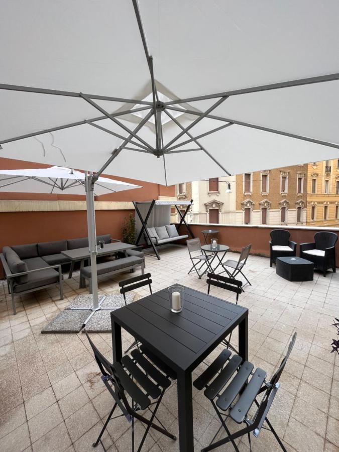 Couette-café Domus Flavia 3*